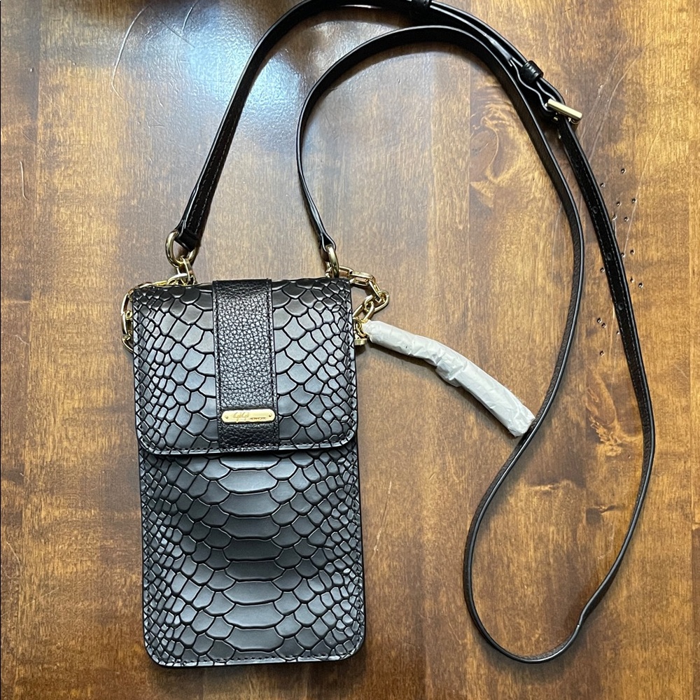 Gigi New York smartphone crossbody